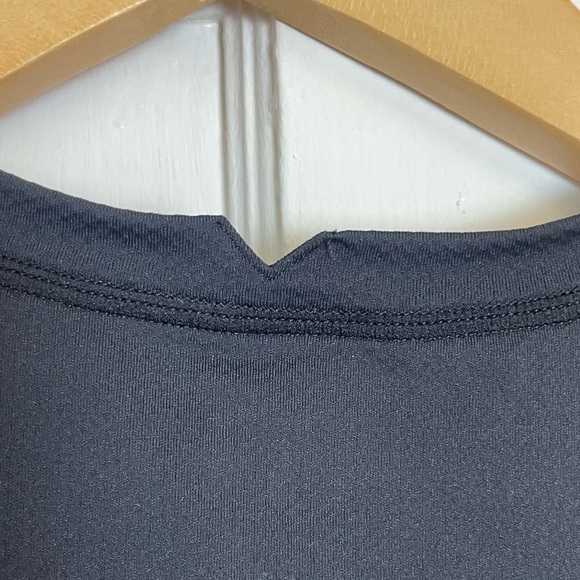 Like-New Urban Savage T-Shirt - Picture 5 of 8